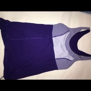 Lululemon workout top.